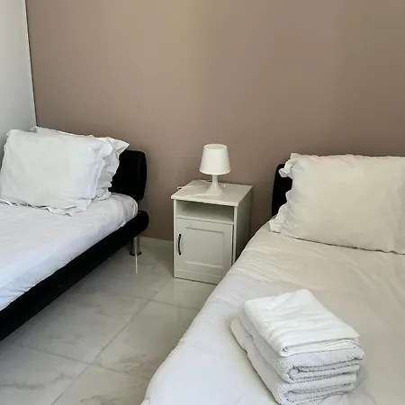 Carre Des Musiciens Apartman *